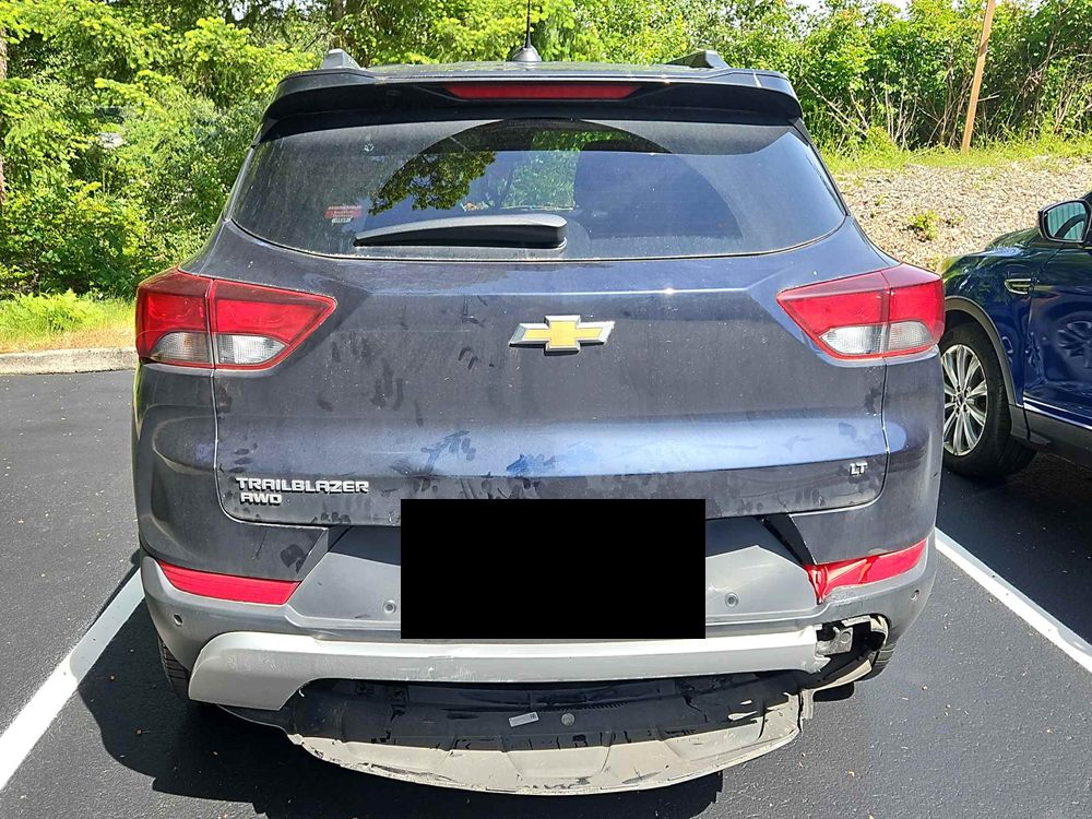 Chevrolet Trailblazer rear bumper damage before repair